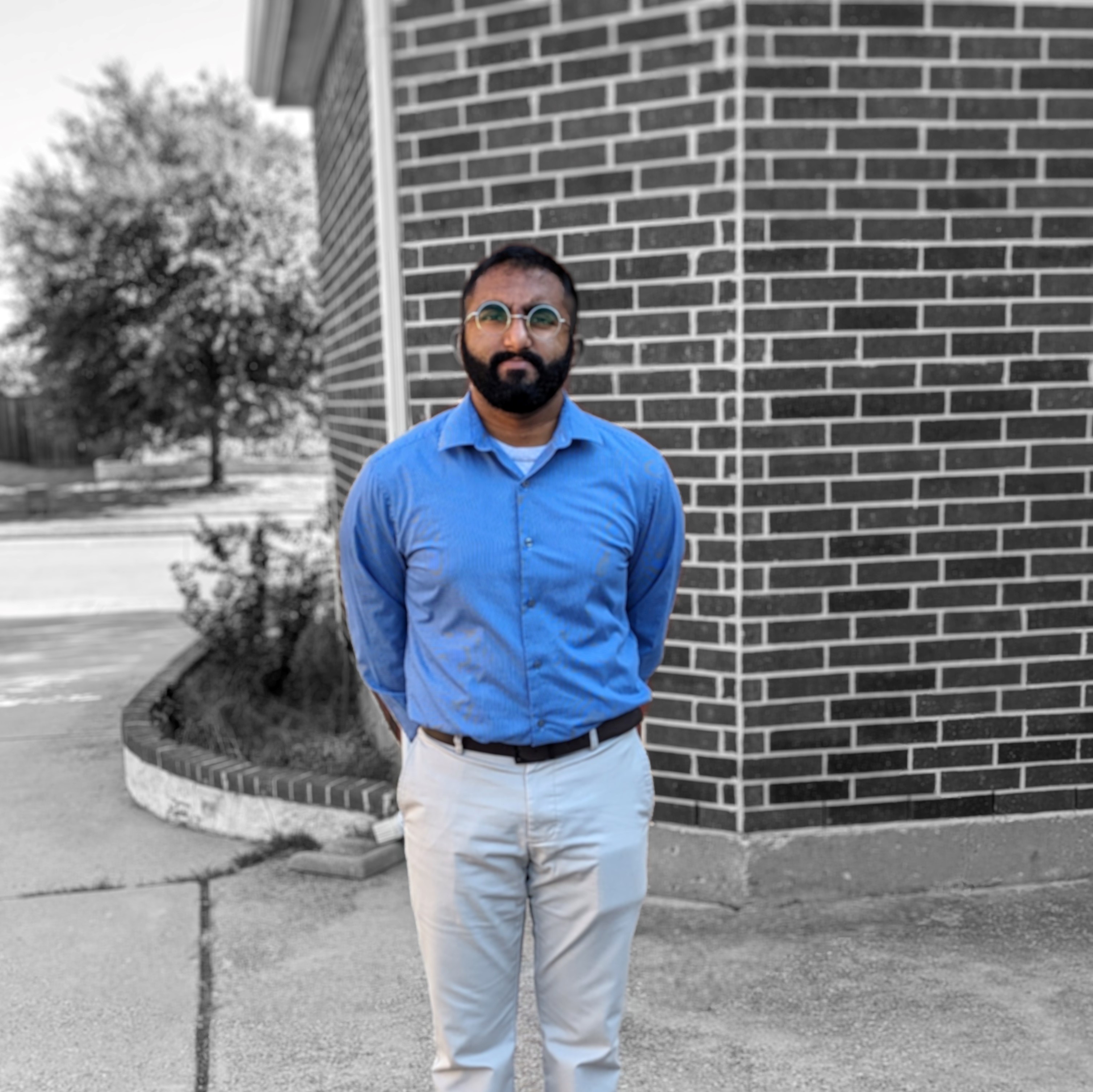 thought cafe style drawing of me over Bliss (Windows XP) wallpaper